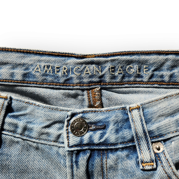 American Eagle Ripped Mom Jean High Rise Destroyed Straight Leg Jeans 4 - Picture 8 of 9